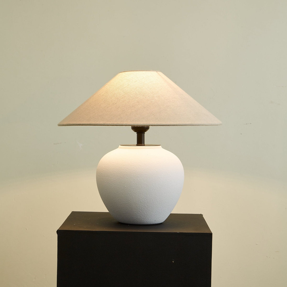Erison Ceramic Table Lamp