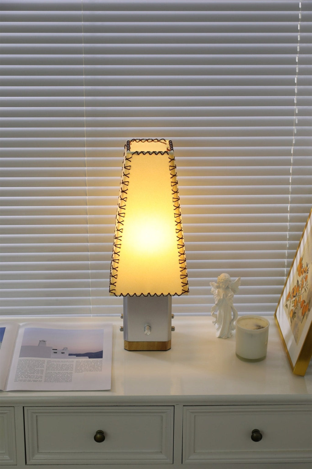 Estela Table Lamp
