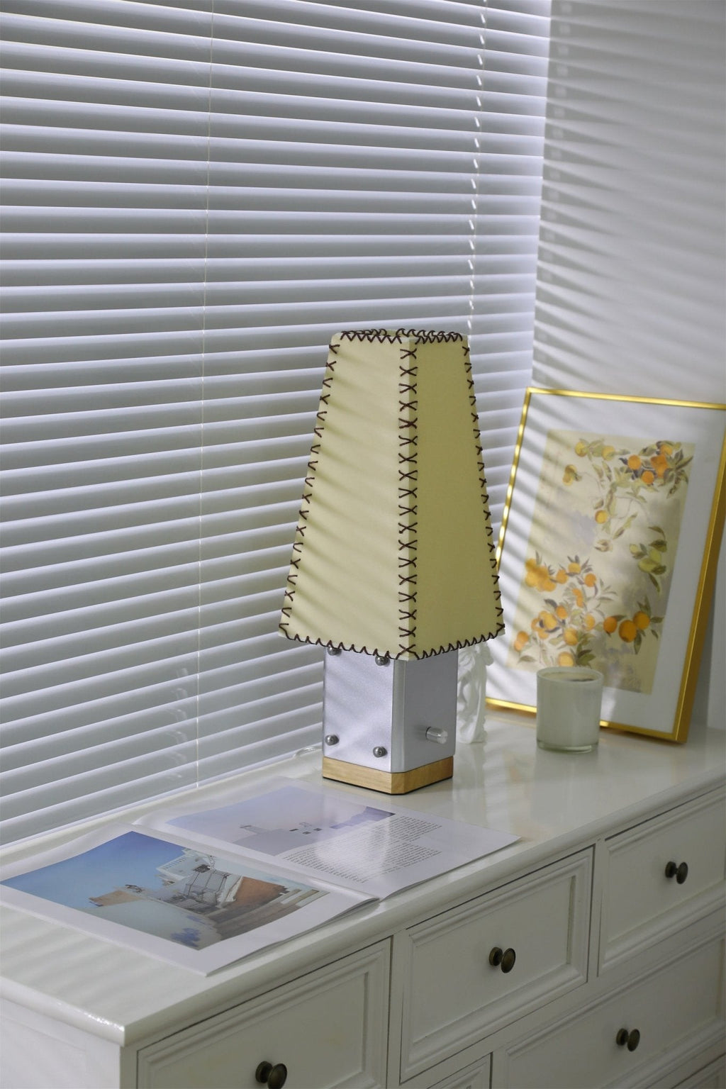 Estela Table Lamp