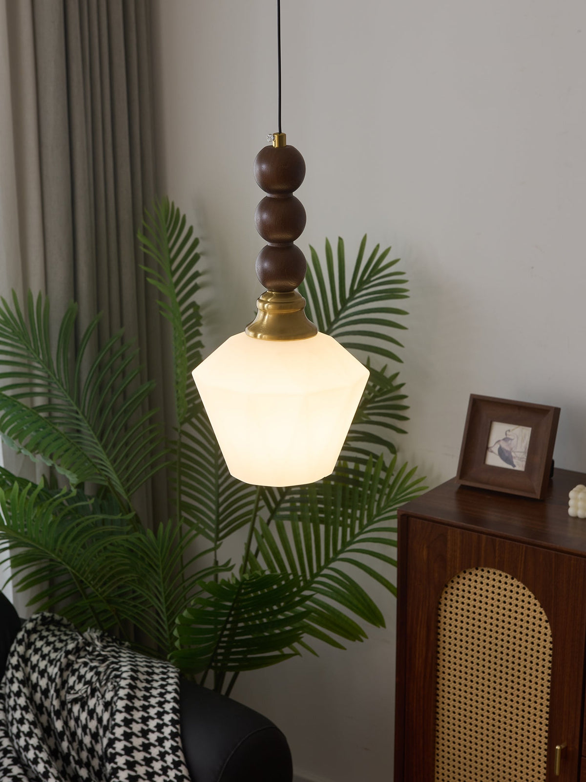 Evandra Pendant Light