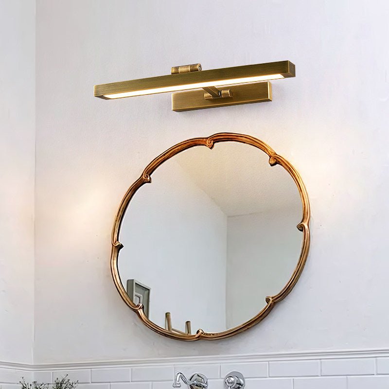 Everett Wall Light