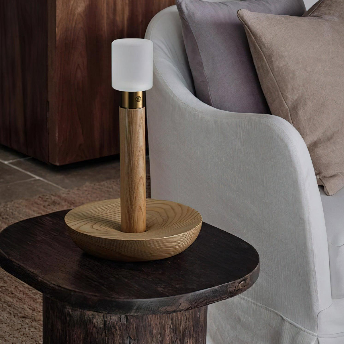 Fire Stick Built - in Battery Table Lamp