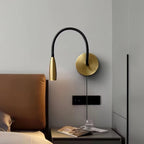 Flexi Hose Plug - in Wall Light