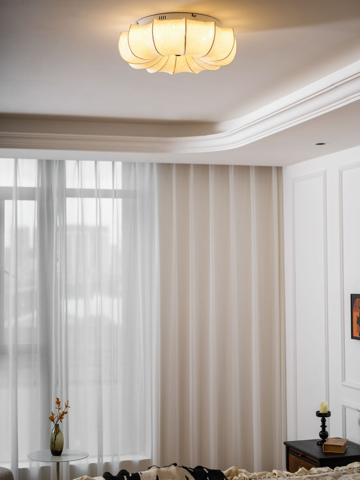 Floralis Ceiling Light