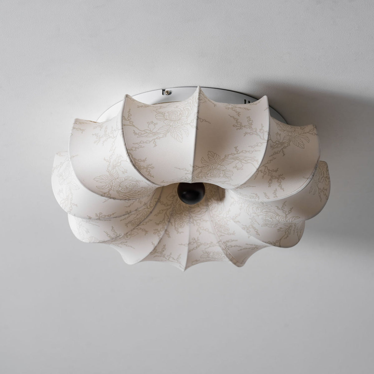 Floralis Ceiling Light