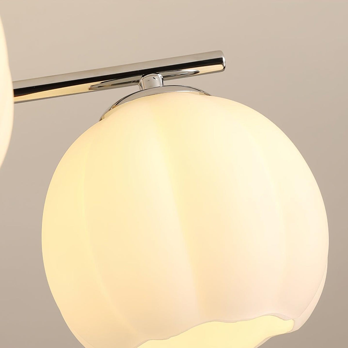 Flower Buds Ceiling Lamp