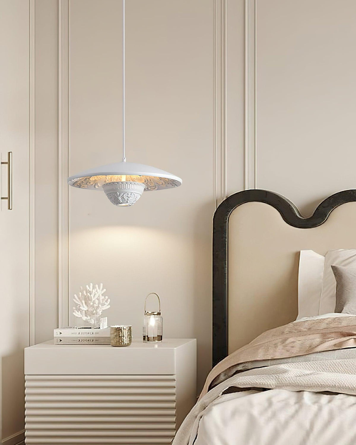 Flying Saucer Resin Pendant Lamp