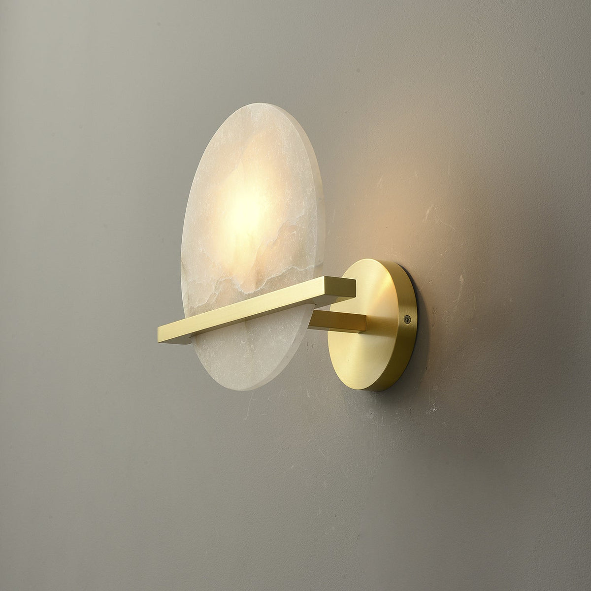 Frosted Echo Wall Lamp