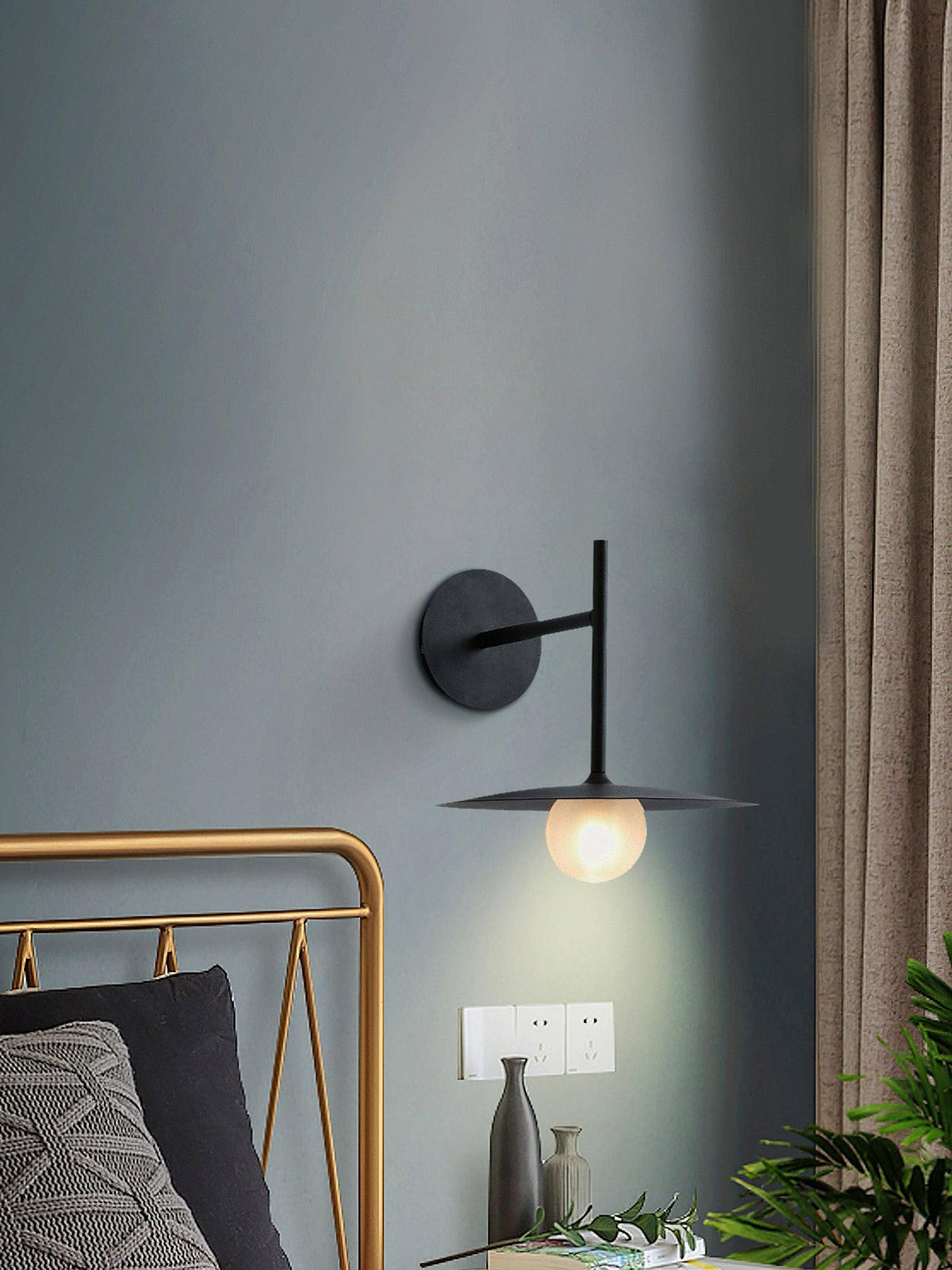 Gea Iron Plug-In Wall Lamp