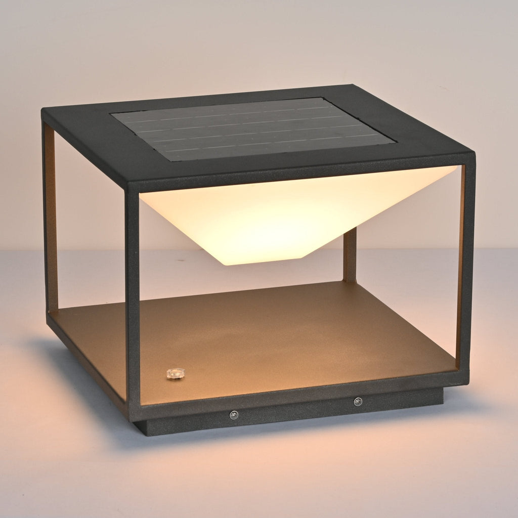 Geo Frame Solar Outdoor Light