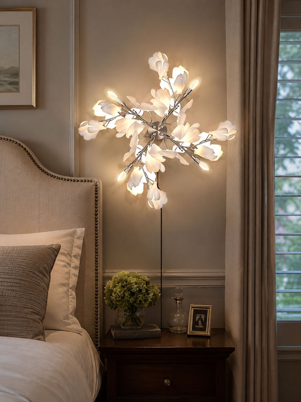 Gingko Flowers Plug - in Wall Lamp