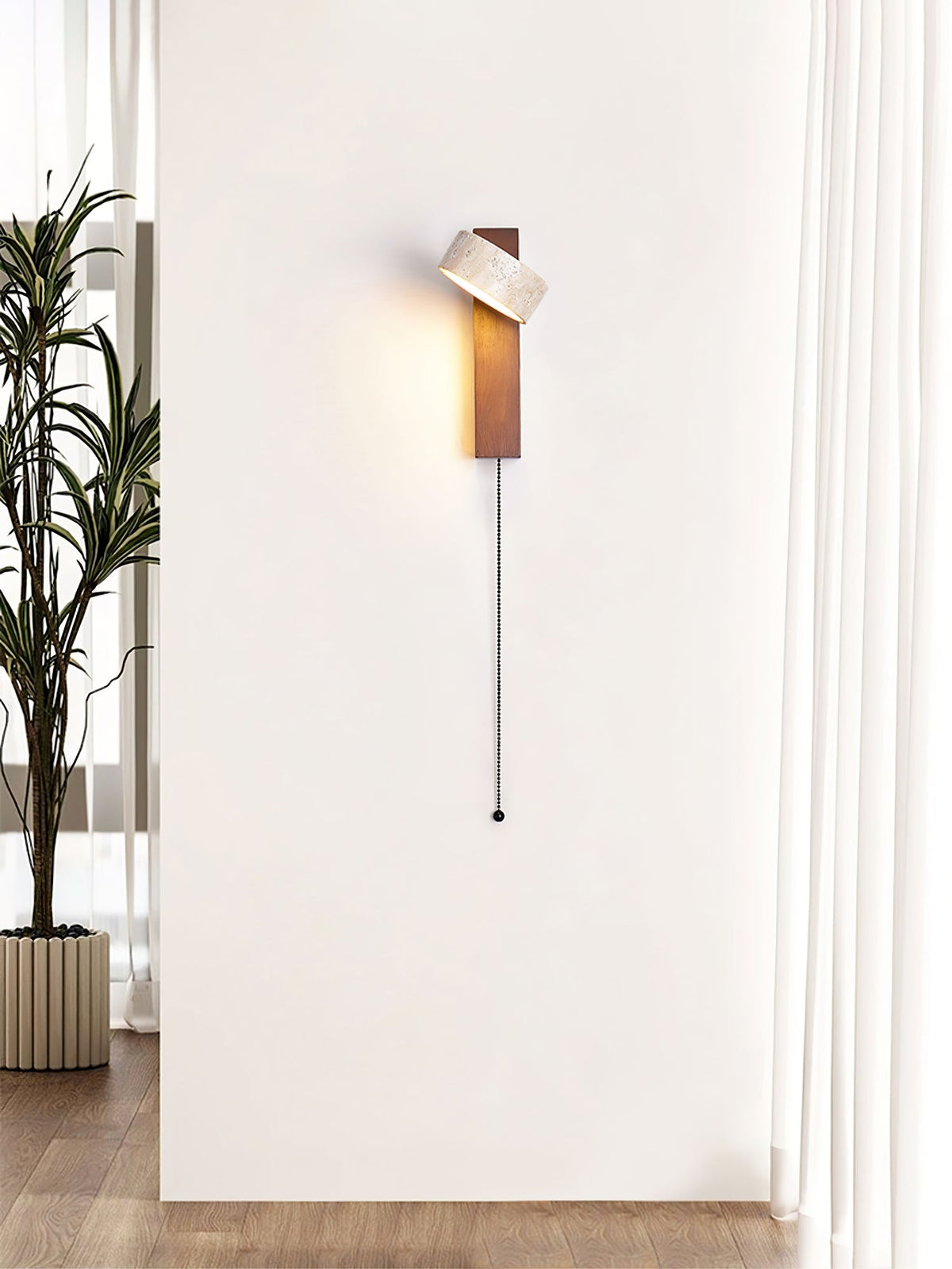 Grove Beam Wall Lamp