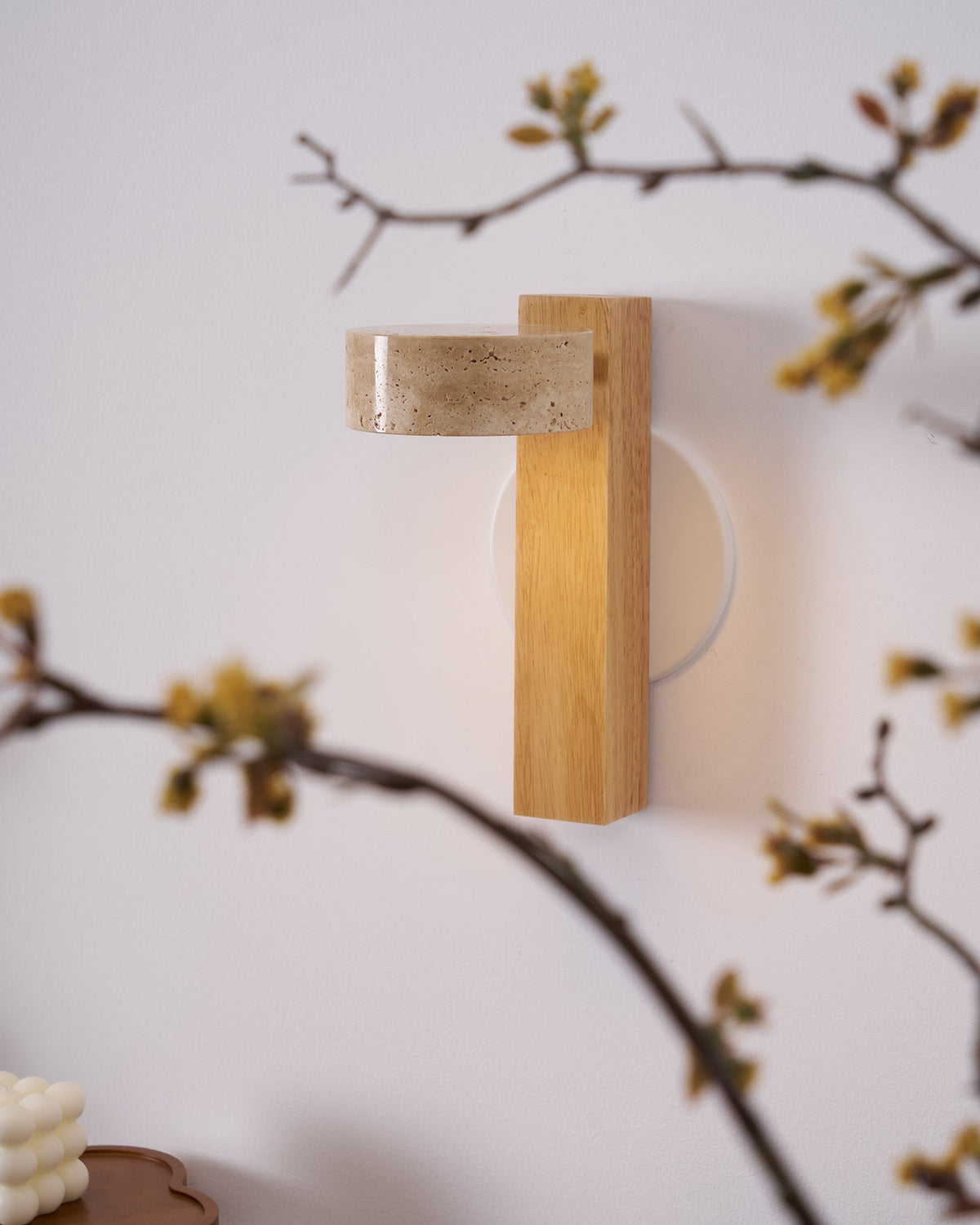 Grove Beam Wall Lamp