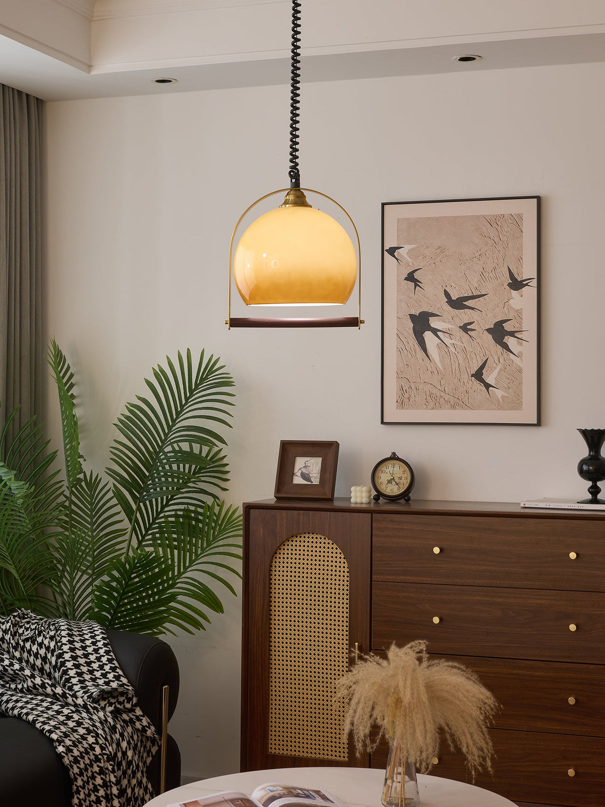 Halcyon Arch Pendant Light