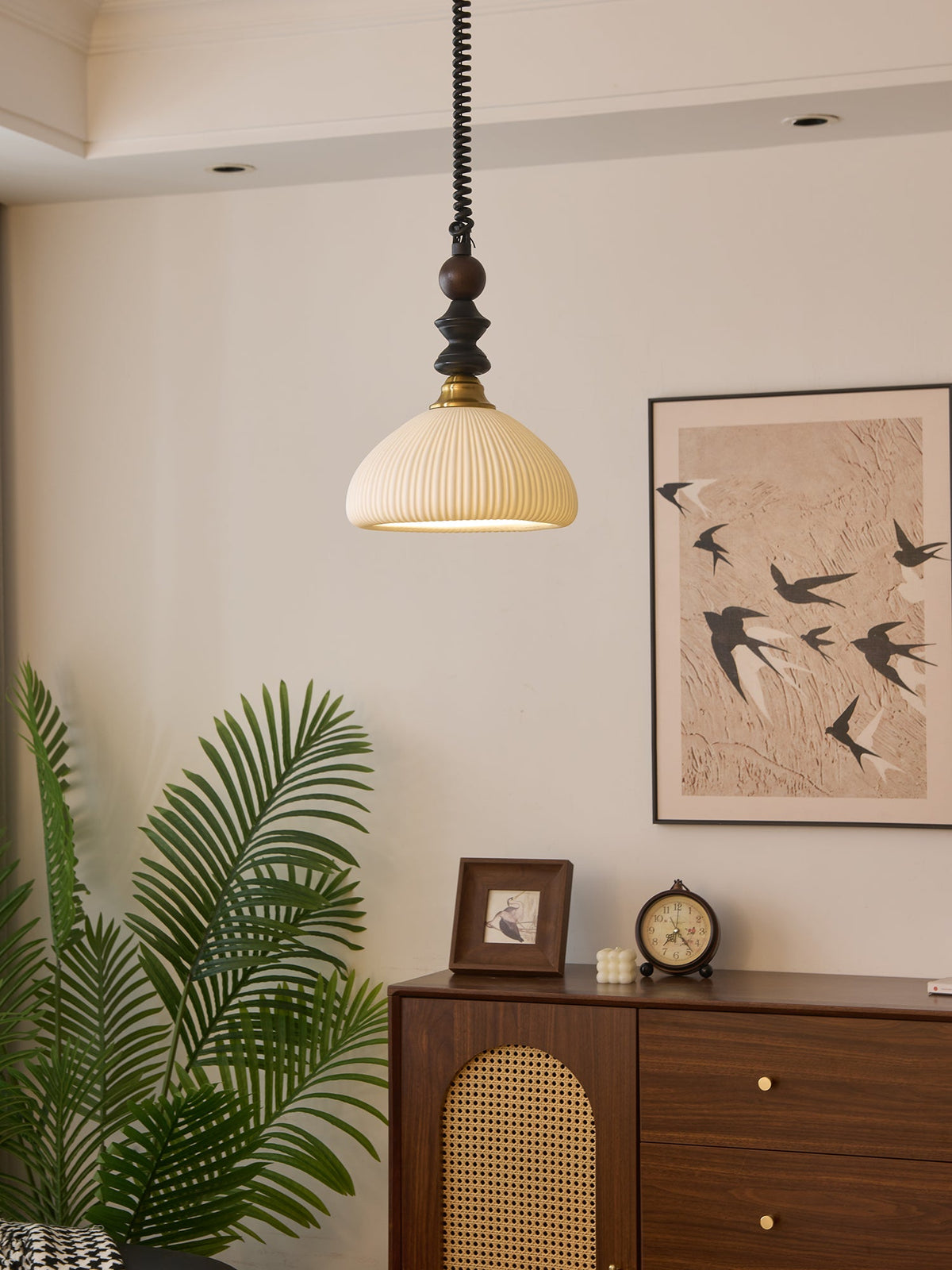 Halcyon Arch Pendant Light