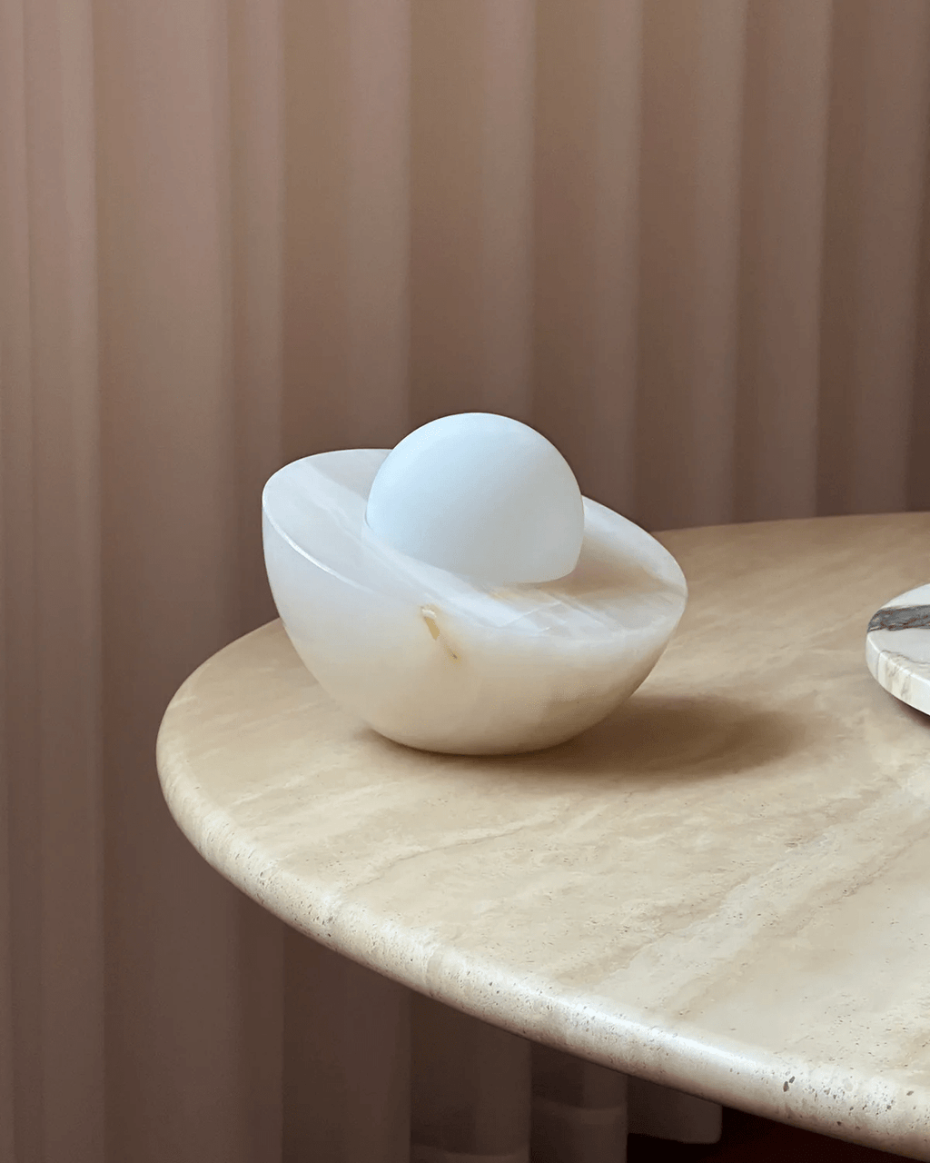 Halo Pebble Stone Table Lamp
