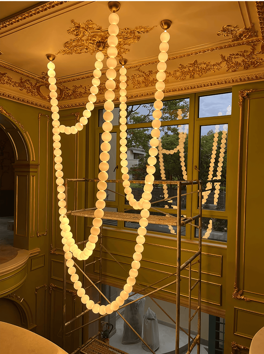 Halti Necklace Acrylic Chandelier