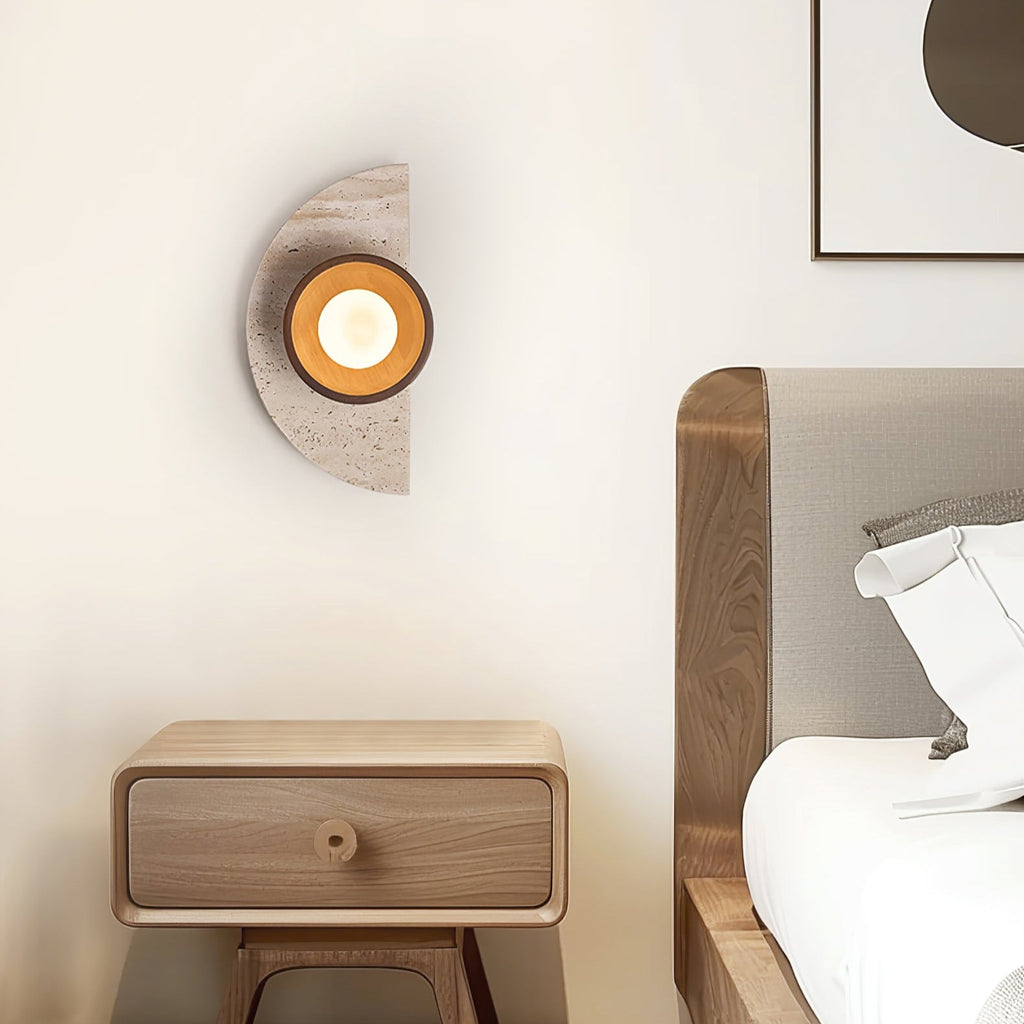 Halvora Wall Light