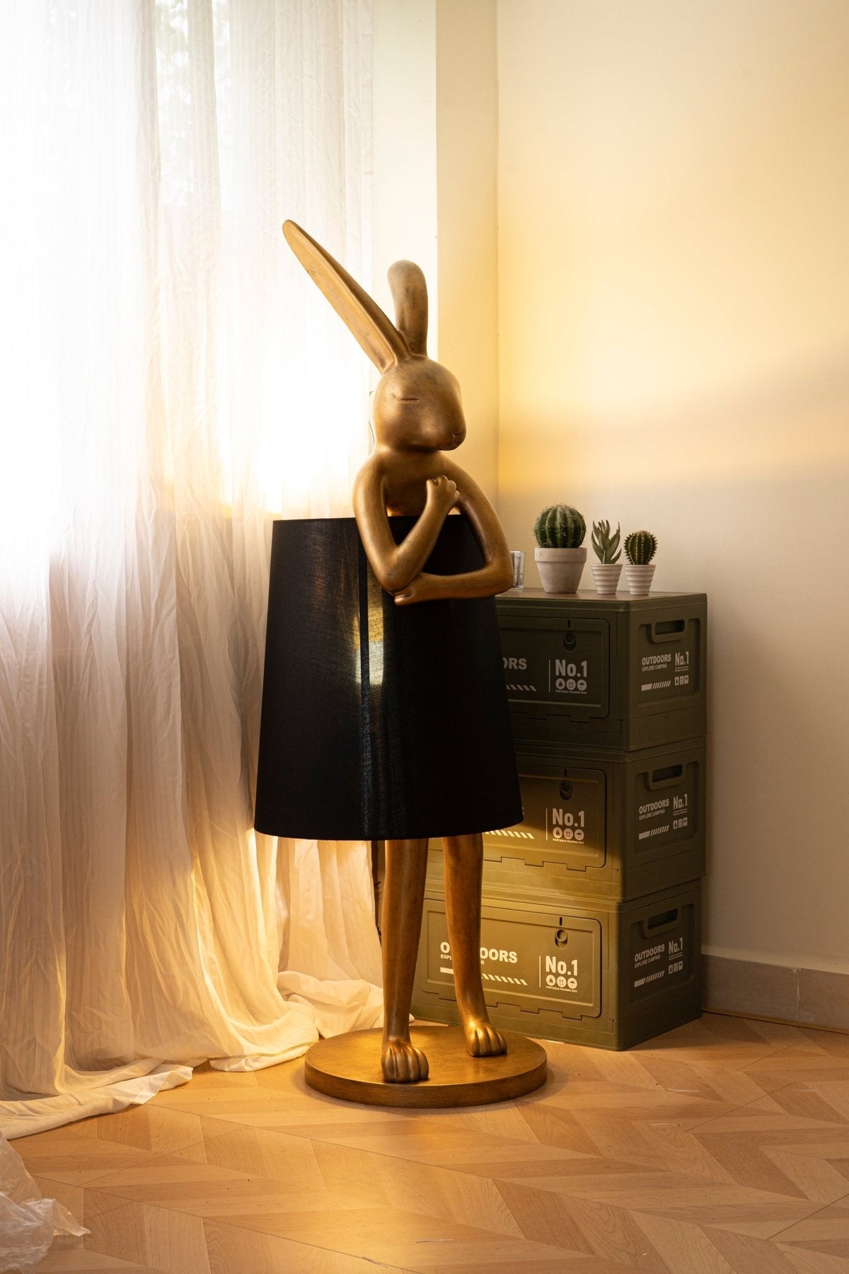 Hare Silhouette Table Lamp
