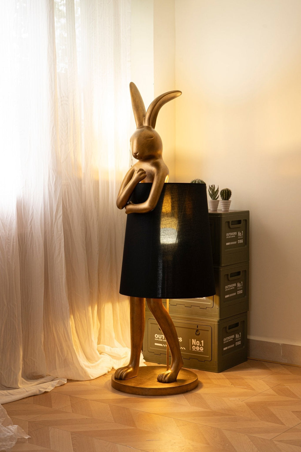 Hare Silhouette Table Lamp