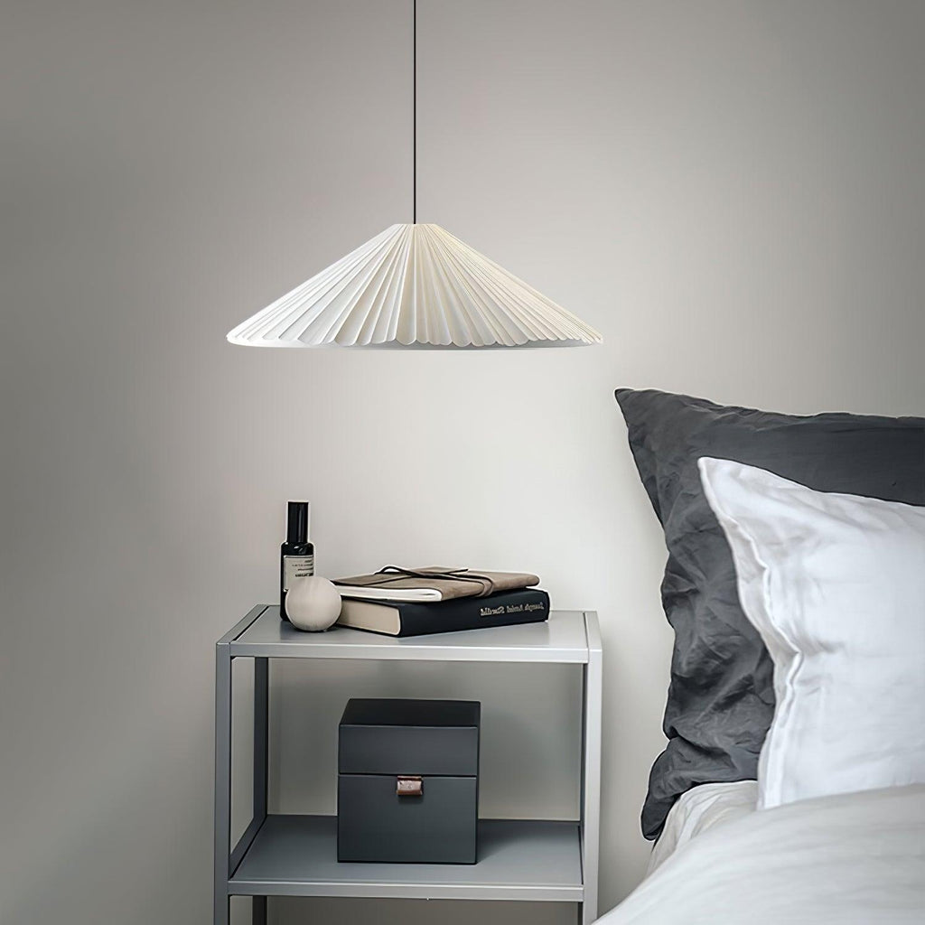 Hat Resin Pendant Lamp