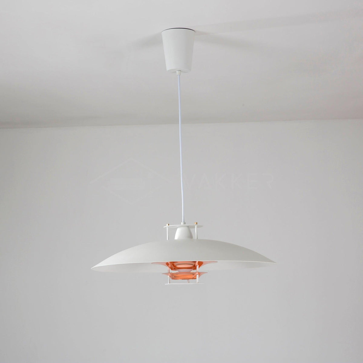 JL 341 Pendant Light