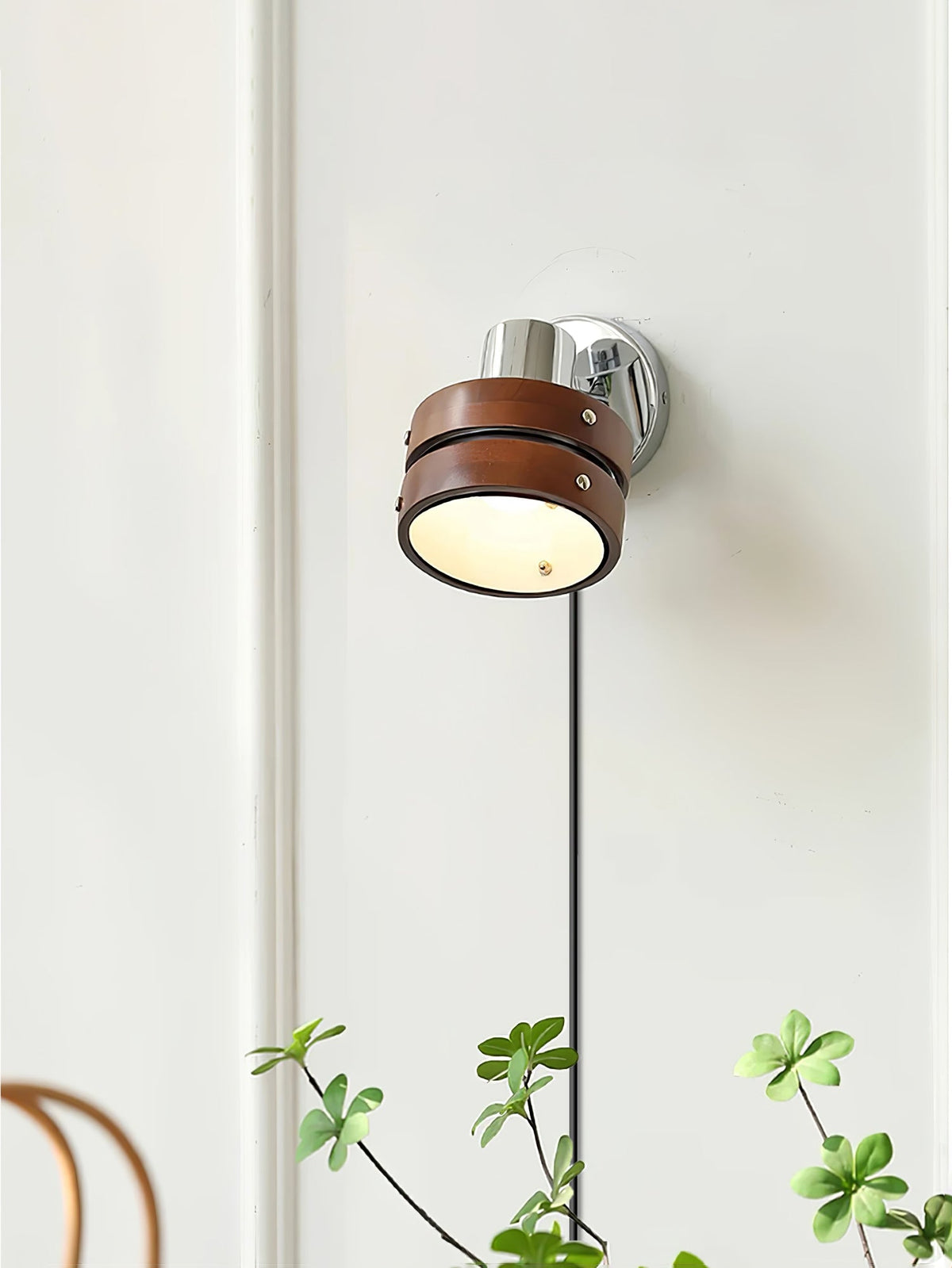 Karry Plug - in Wall Lamp