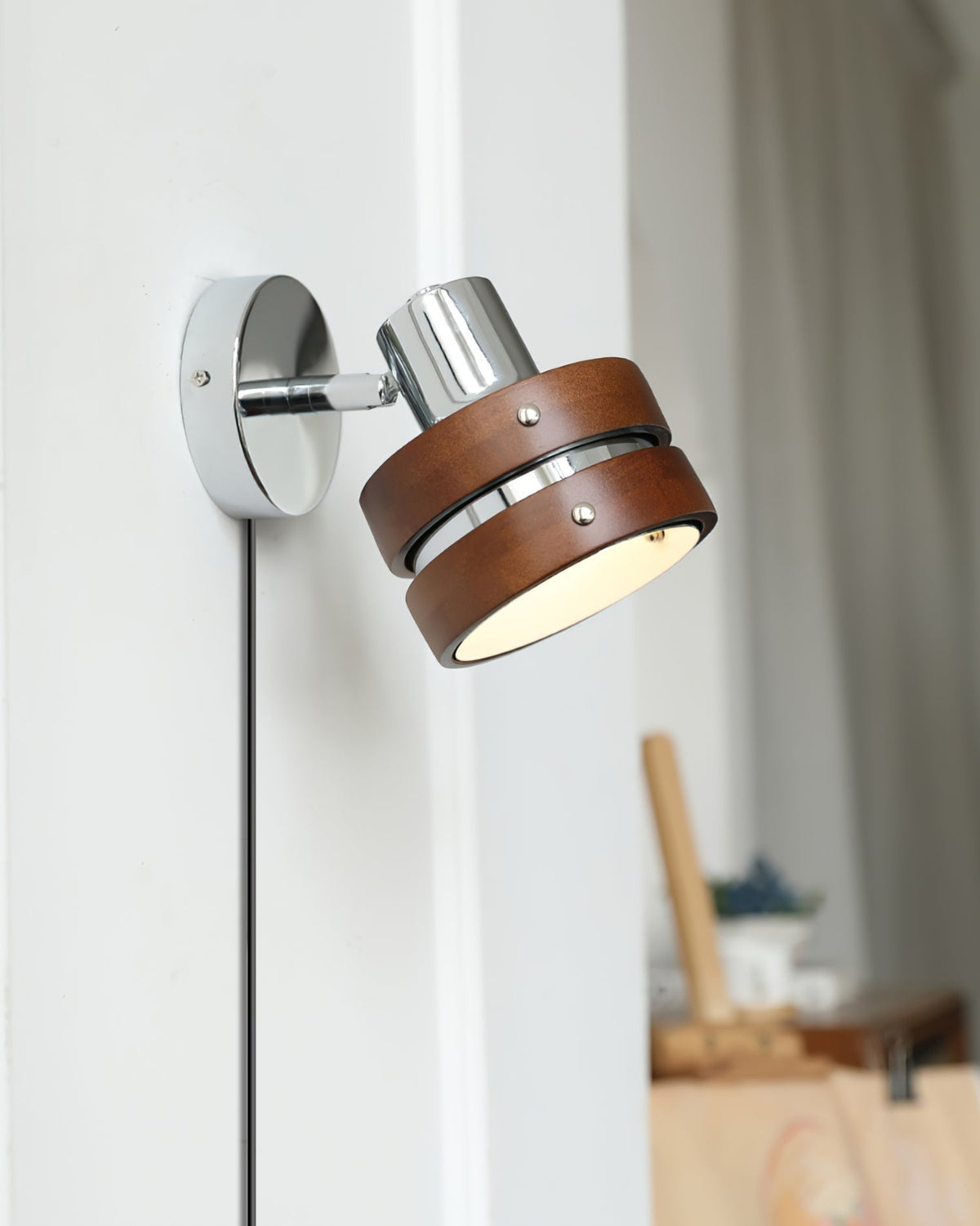 Karry Plug - in Wall Lamp