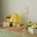 Kicsi Knife Pleat Table Lamp