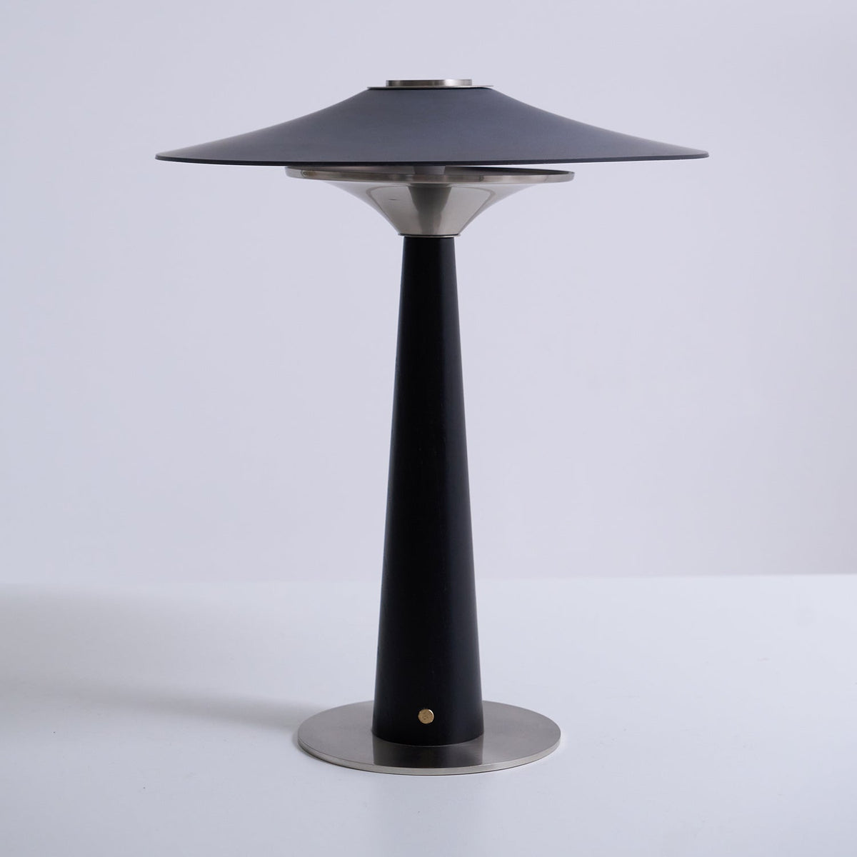Kizu Peak Table Lamp