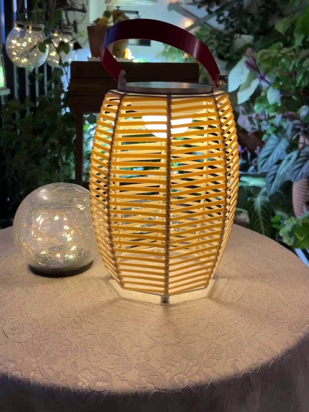 Lantern Built - in Battery Table Lamp