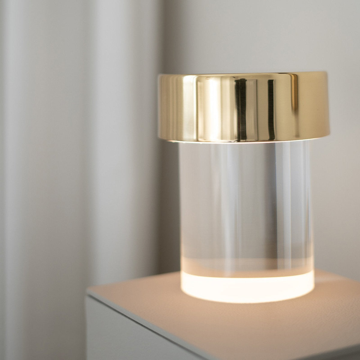 Cordless Crystal Tumbler Lamp