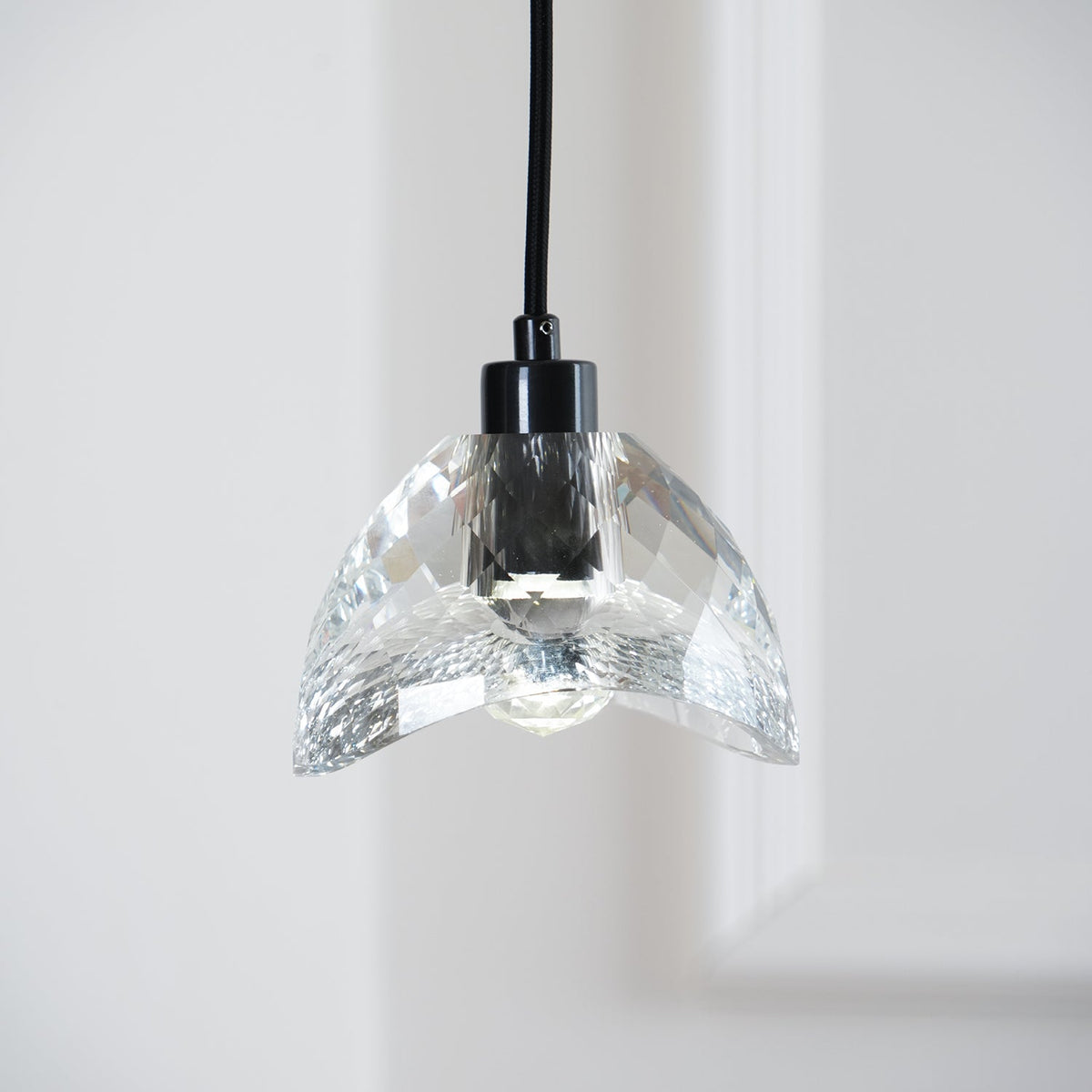 Latham Glass Pendant Lamp