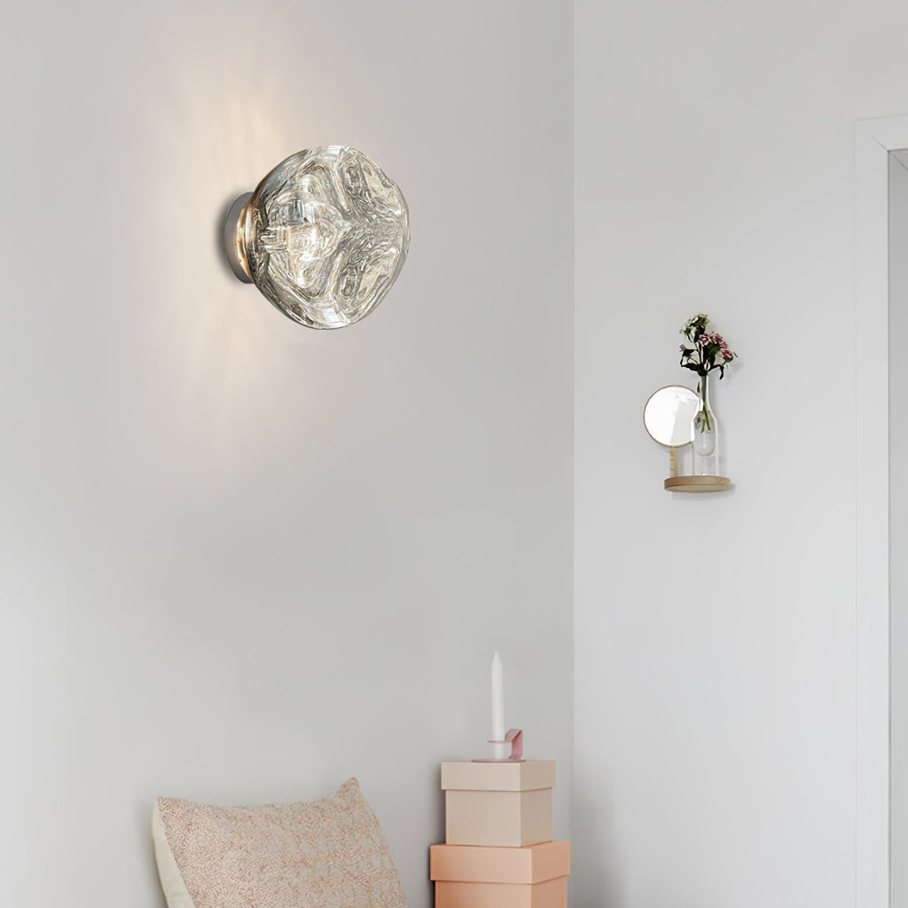 Lava Plug - in Wall Lamp