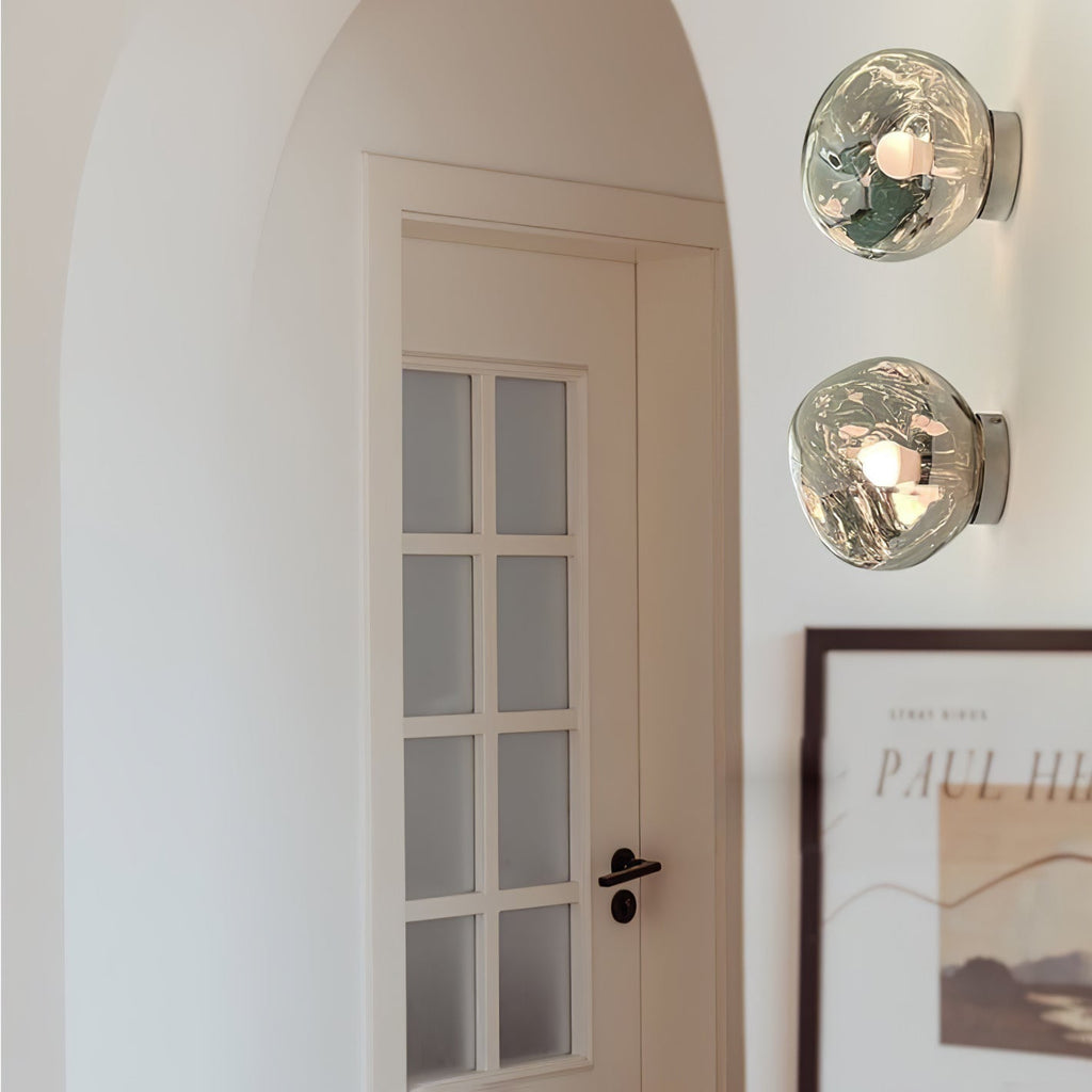 Lava Plug - in Wall Lamp