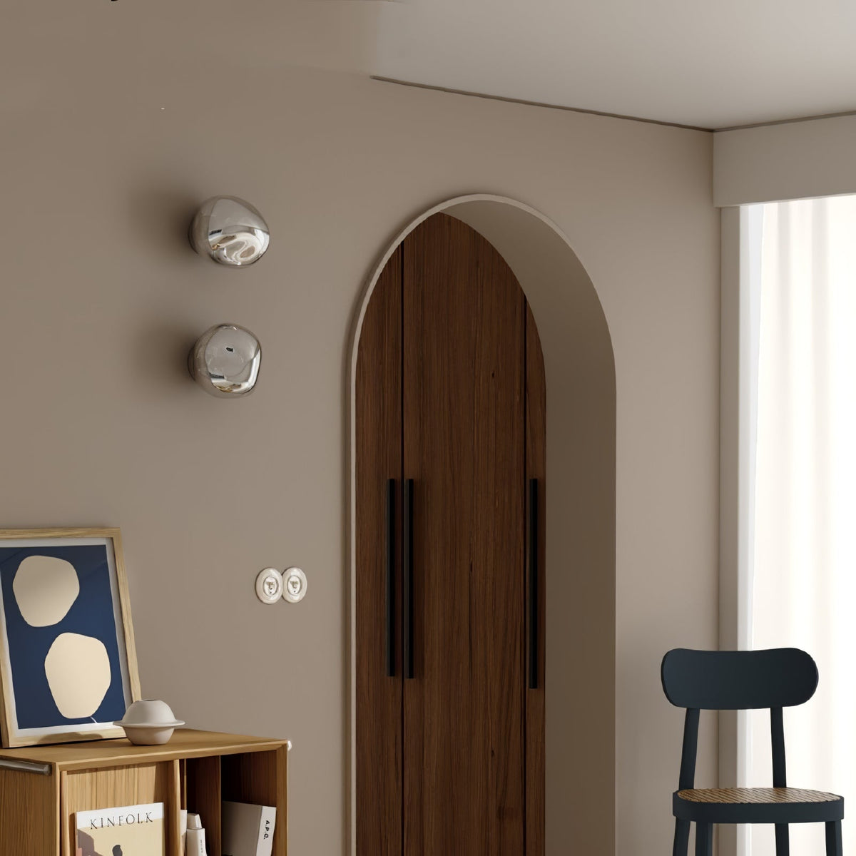 Lava Plug - in Wall Lamp