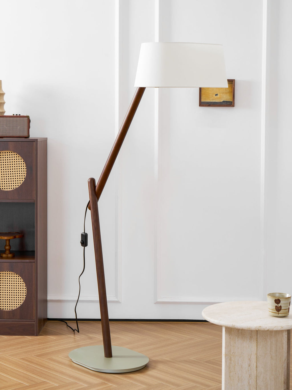 Lean Pivot Floor Lamp