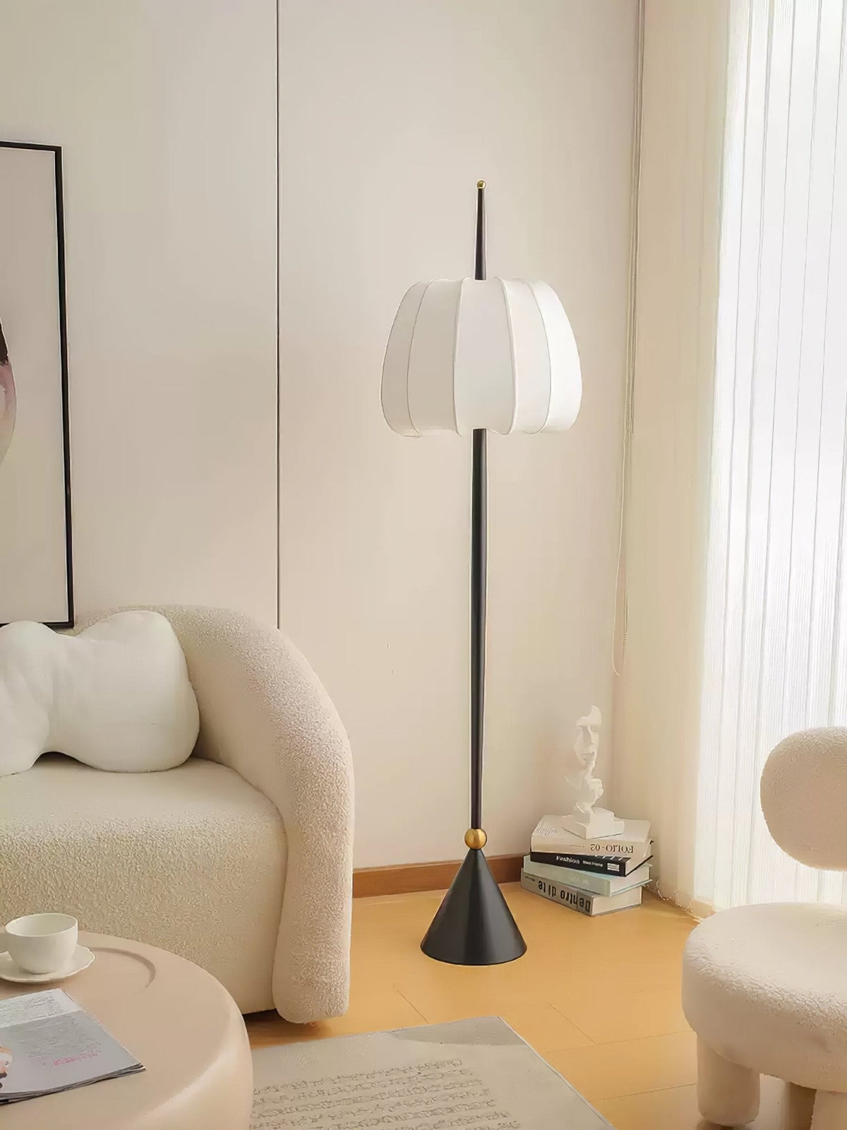 Liana Floor Lamp