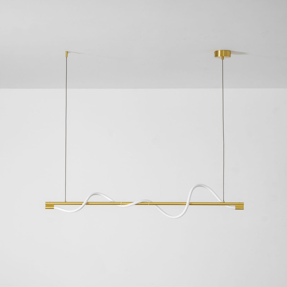 Linear Curve Island Pendant Lamp