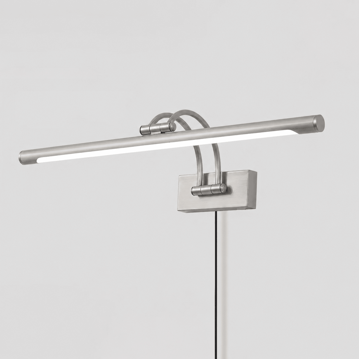 Linear Vanity Plug-in Wall Light