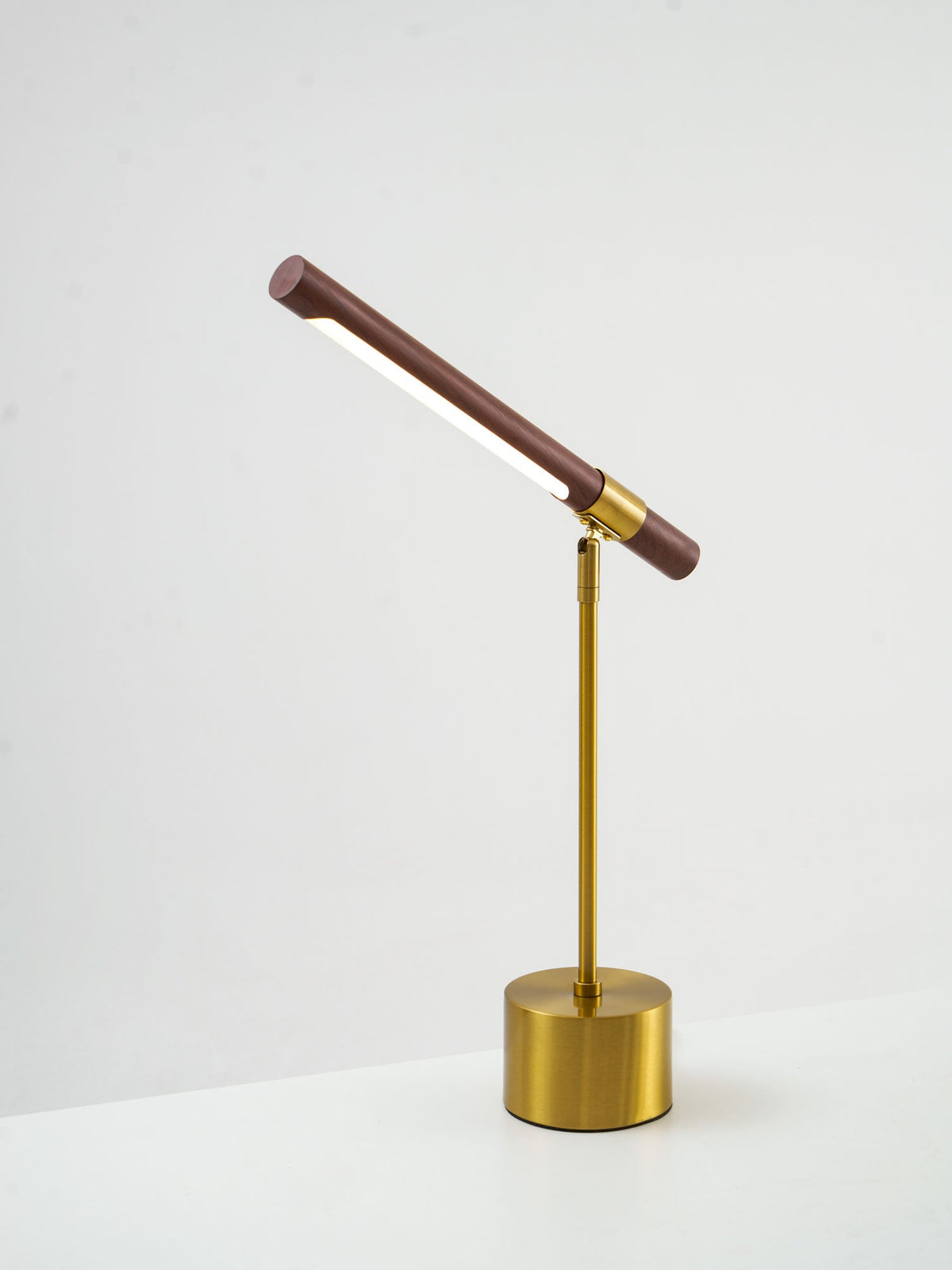 Linear Table Lamp