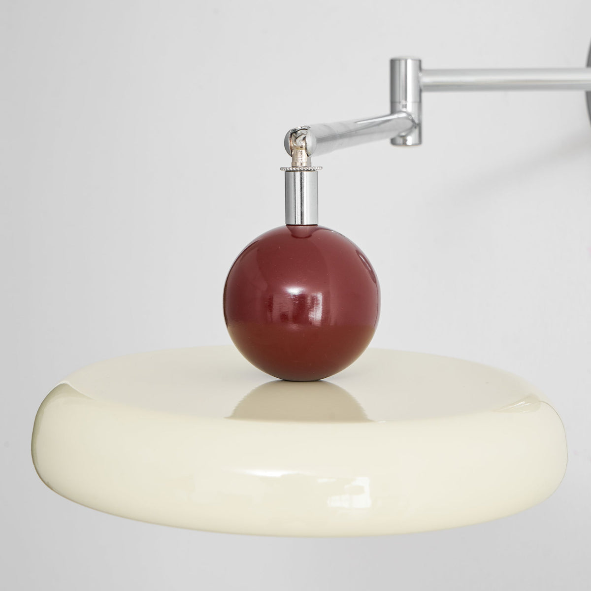 Lola Plug - in Wall Lamp