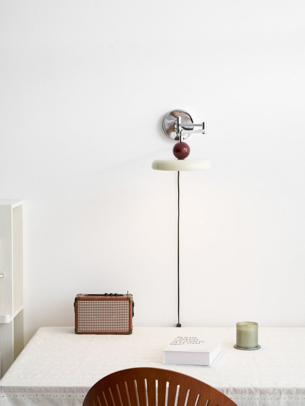 Lola Plug - in Wall Lamp