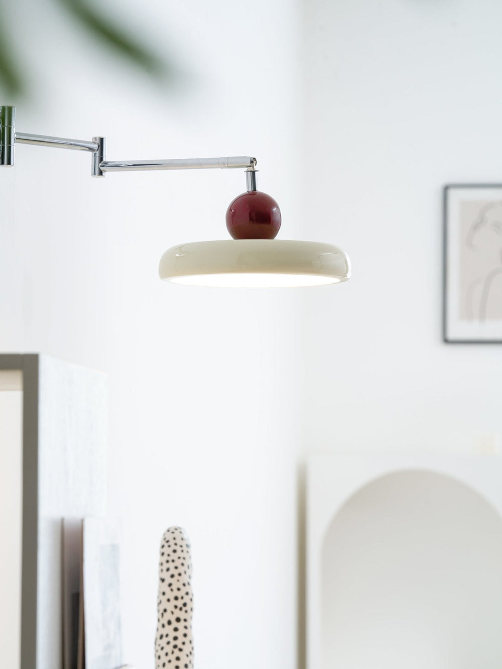 Lola Plug - in Wall Lamp