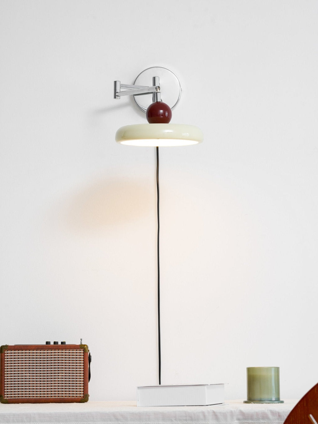 Lola Plug - in Wall Lamp