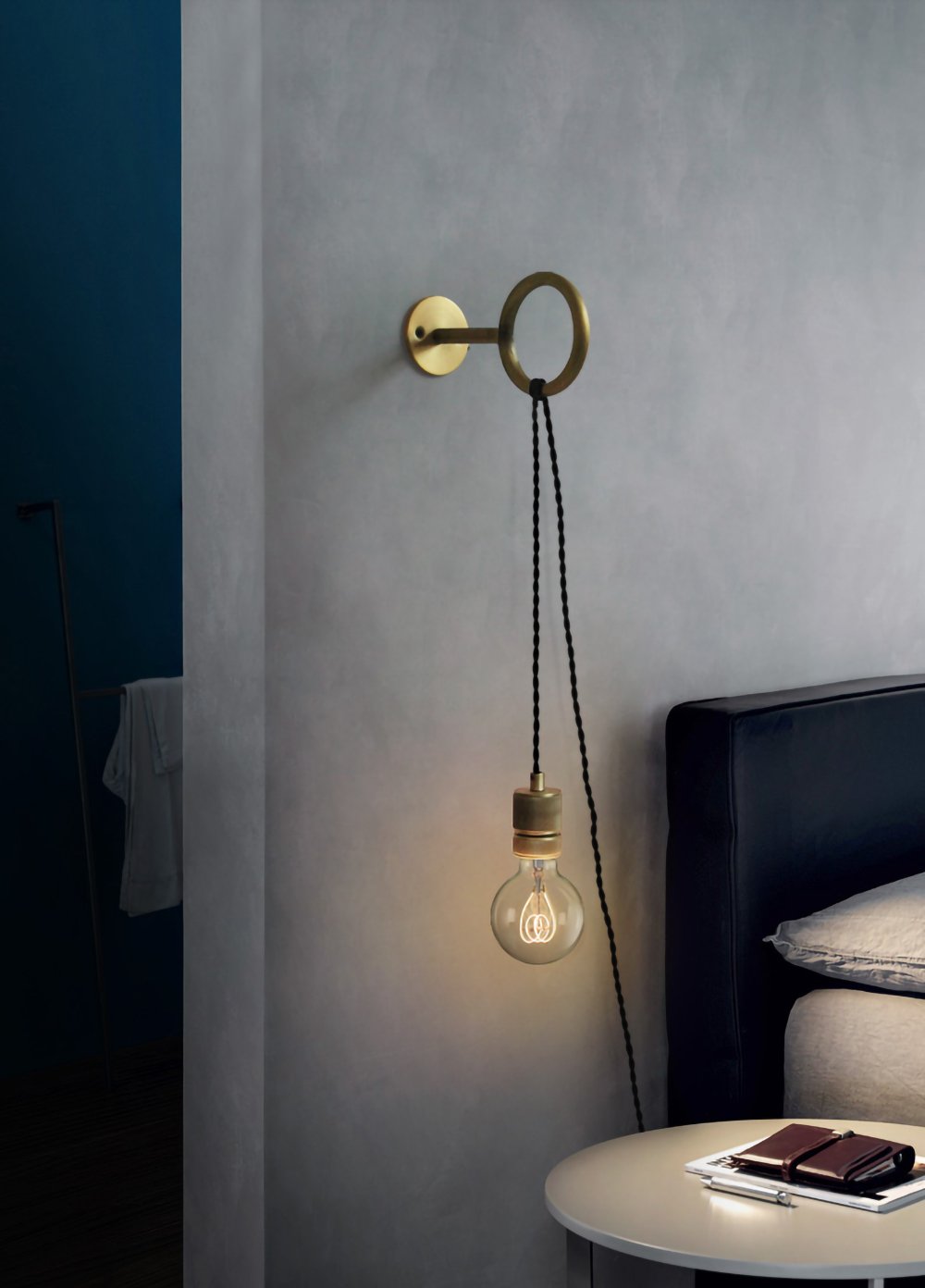 Loop Minimalist Wall Light With Wall Socket