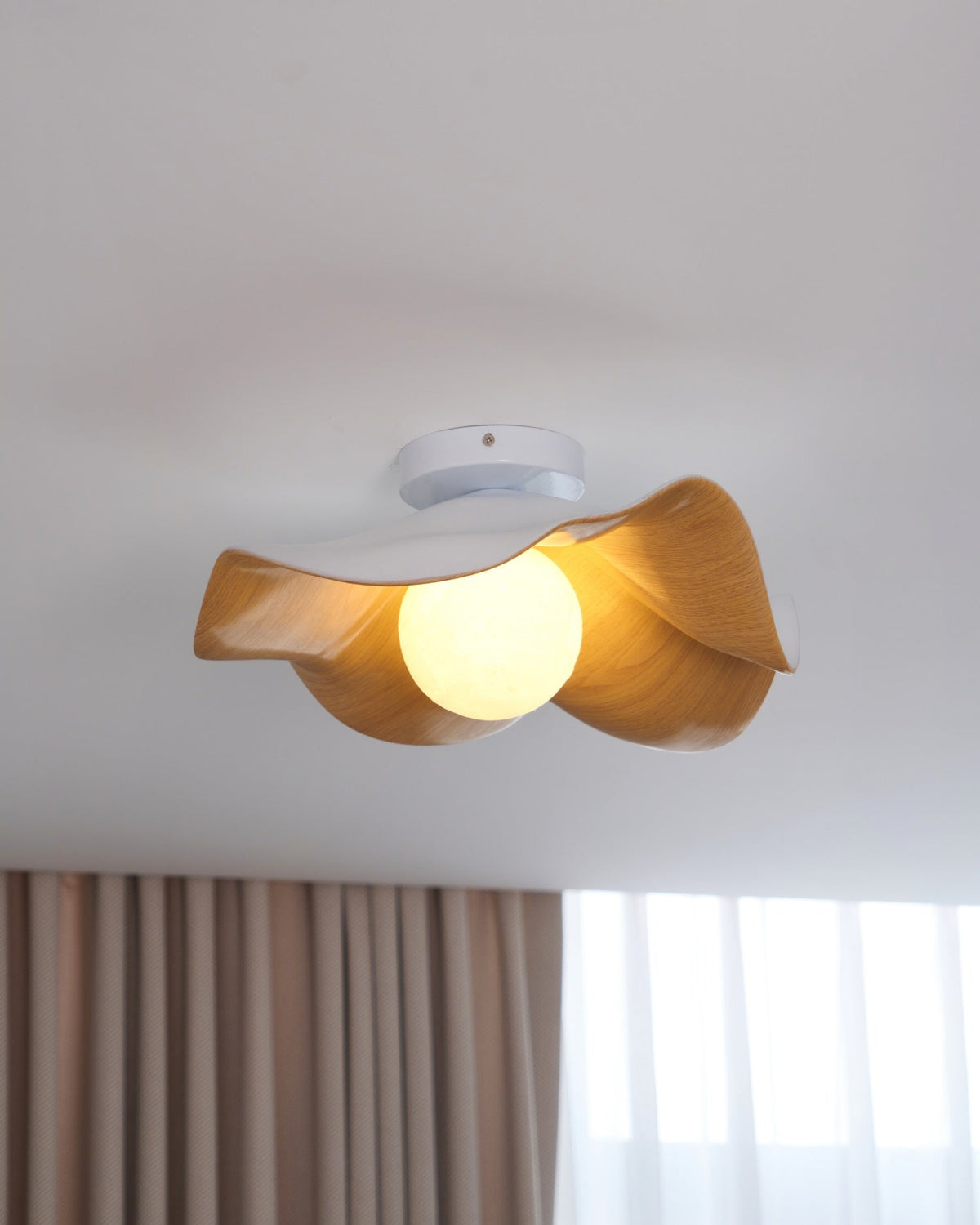 Lotus Leaf Ceiling Lamp