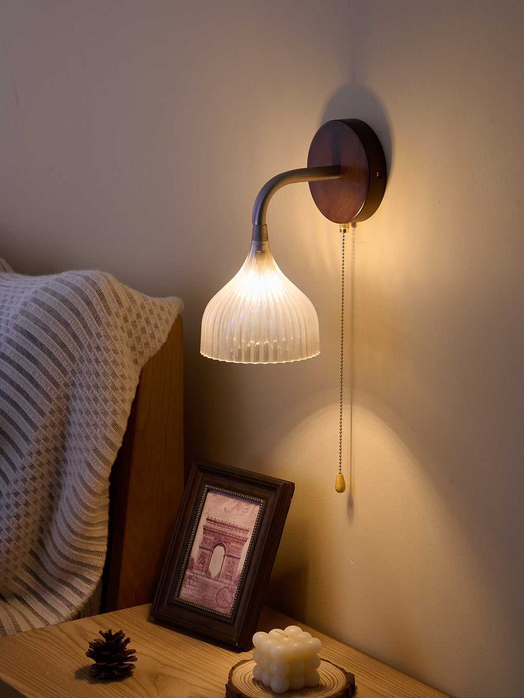 Lucina Wall Lamp
