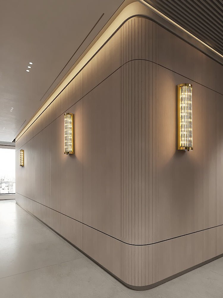 Luma Column Wall Light