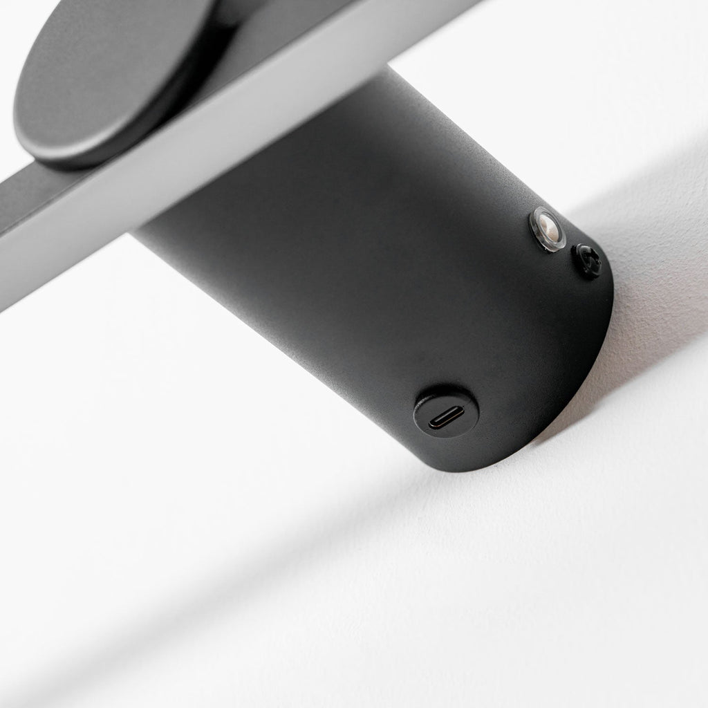 Lumen Trace Rechargeable Wall Lamp